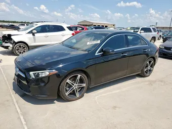 2021 Mercedes-Benz A-Class W1K3G4FB9MJ285862