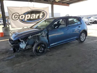 2018 Volkswagen Golf 3VWG17AU3JM265433