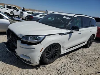 2023 Lincoln Aviator 5LM5J7XC5PGL22283