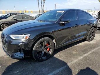2022 Audi e-tron WA13AAGE2NB035744