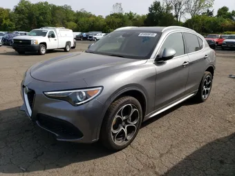 2020 Alfa Romeo Stelvio ZASPAKBN4L7C76006