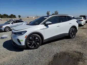 2022 Volkswagen ID.4 WVGTMPE21NP072078