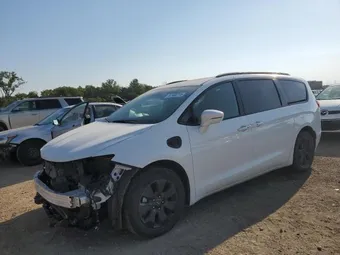 2020 Chrysler Pacifica Hybrid 2C4RC1N7XLR274892