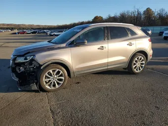 2019 Lincoln MKC 5LMCJ2D91KUL15991
