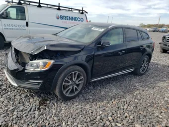2017 Volvo V60 Cross Country YV440MWK9H1040081