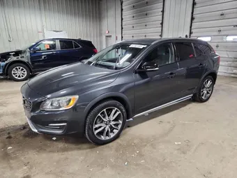 2015 Volvo V60 YV4612HK5F1001993