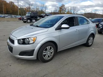 2016 Chevrolet Sonic 1G1JC5SG2G4104293