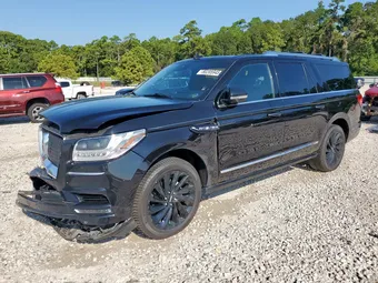 2021 Lincoln Navigator 5LMJJ3LT0MEL03841