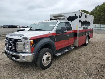 2017 Ford F550 1FD0X5HT3HEF00607