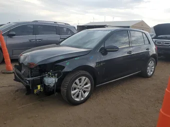 2018 Volkswagen Golf 3VWG17AU9JM255537