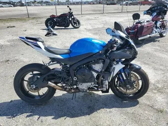 2025 Suzuki GSXR1000 JS1DM11H8S7100643