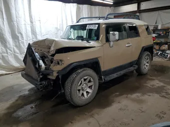2014 Toyota FJ Cruiser JTEBU4BFXEK185381