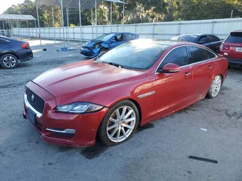 2016 Jaguar XJ-Series SAJWA1C79G8V99242