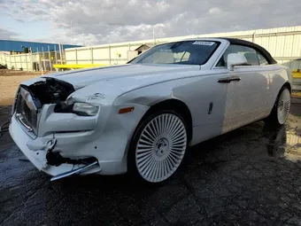 2017 Rolls-Royce Dawn SCA666D55HU102746