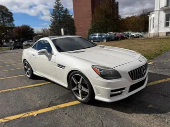 2015 Mercedes-Benz SLK-Class WDDPK5HA9FF107952
