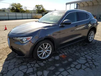 2018 Alfa Romeo Stelvio ZASFAKBN1J7B67642