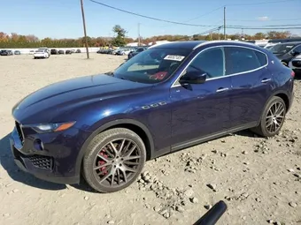 2018 Maserati ZN661YUA2JX302163