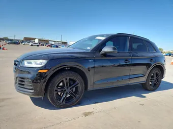 2018 Audi SQ5 WA1A4AFY5J2200836