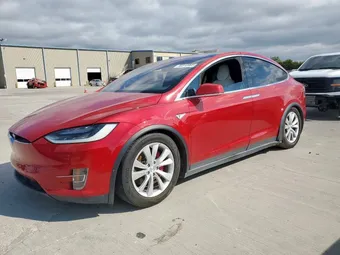 2016 Tesla Model X 5YJXCBE40GF001352