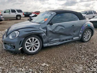 2018 Volkswagen Beetle 3VW5DAAT5JM504726
