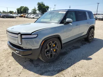 2023 Rivian R1S 7PDSGABA1PN025270