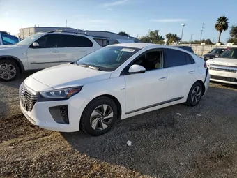 2017 Hyundai Ioniq KMHC75LC0HU049422