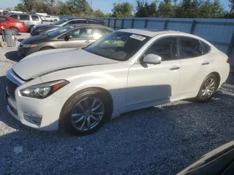 2015 Infiniti Q70 JN1BY1AP7FM542140