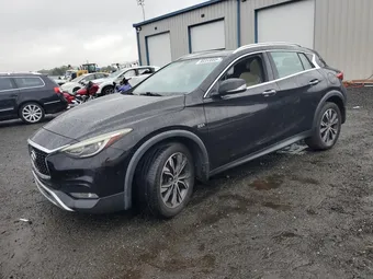 2018 Infiniti QX30 SJKCH5CR2JA042367