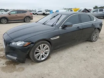 2016 Jaguar XF SAJBJ4BV0GCY18487