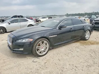 2017 Jaguar XJ-Series SAJWA2G75H8W12117