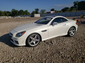 2015 Mercedes-Benz SLK-Class WDDPK4HA0FF097371