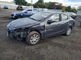 2019 Toyota Yaris 3MYDLBYV6KY528432