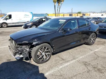 2020 Volvo S60 7JR102FKXLG042584