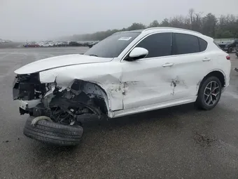 2020 Alfa Romeo Stelvio ZASPAKBN6L7C90795
