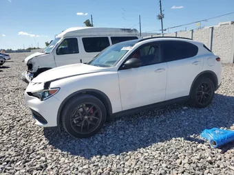 2020 Alfa Romeo Stelvio ZASPAJANXL7C94361