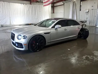 2022 Bentley Flying Spur SCBBG6ZG9NC091981