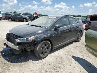 2018 Hyundai Ioniq Hybrid KMHC75LCXJU099170
