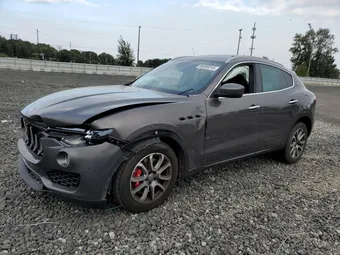 2017 Maserati Levante ZN661YUA6HX224576