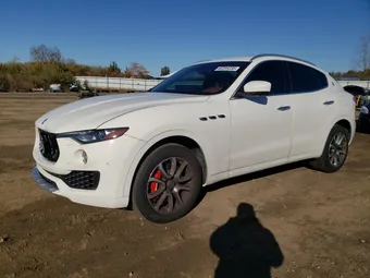2017 Maserati Levante ZN661YUL7HX246071