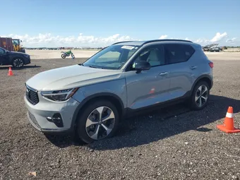 2024 Volvo XC40 YV4L12UL6R2346448