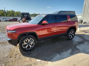 2024 Rivian R1S 7PDSGBBA3RN044217