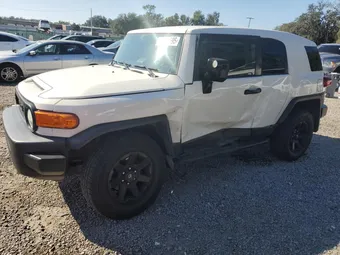 2014 Toyota FJ Cruiser JTEBU4BF2EK178117