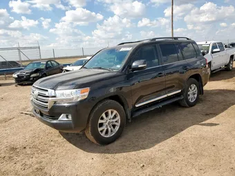 2016 Toyota Land Cruiser JTMCY7AJ0G4037414