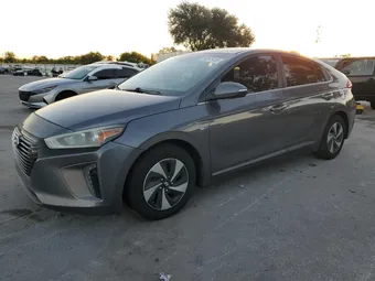 2018 Hyundai Ioniq KMHC75LC2JU096859