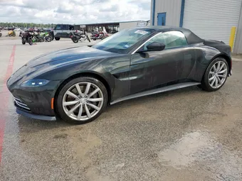 2022 Aston Martin SCFSMGBW0NGP06750