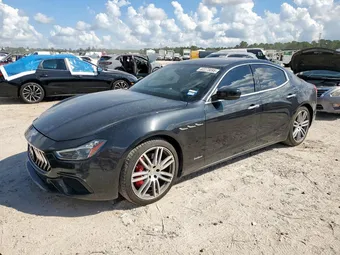 2018 Maserati Ghibli ZAM57YSS4J1260150
