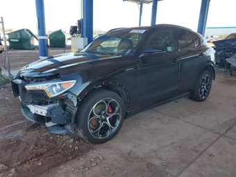 2022 Alfa Romeo Stelvio ZASPAKBN6N7D47743