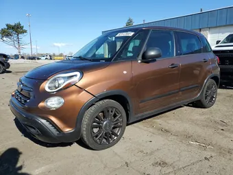 2019 Fiat 500L ZFBNFADH3KZ042447