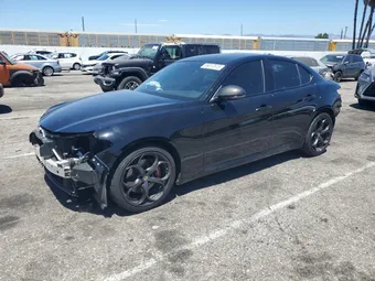 2021 Alfa Romeo Giulia ZARFAMBN4M7640464