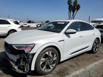 2021 Audi e-tron WA12AAGE8MB000894